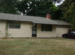 3841 Dove Ln, Eugene, OR 97402