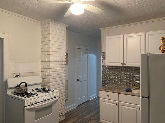 3rd image of 1808 N Mozart St #2