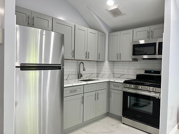 2nd image of 301 Thieriot Ave Floor 2