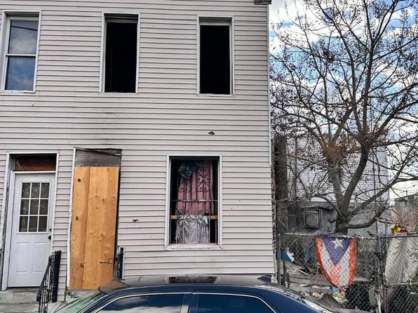 2805 N Mutter St, Philadelphia, PA 19133