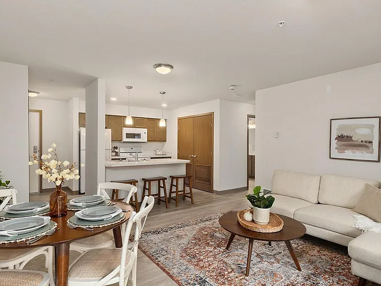 Four Pines Apartments — Photo 11