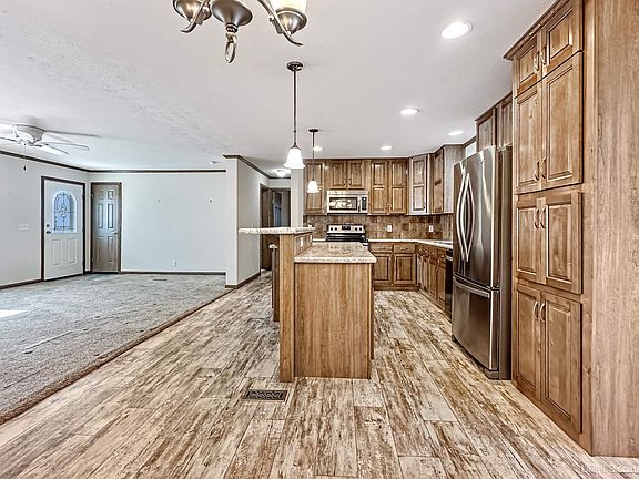 3rd image of 57 Kenneally Blvd