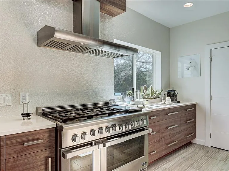 6 Sugar Creek Dr — Photo 14