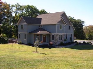 297 Yocum Ln, Northumberland, PA 17857