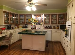 220 Apache Trl, Tulia, TX 79088