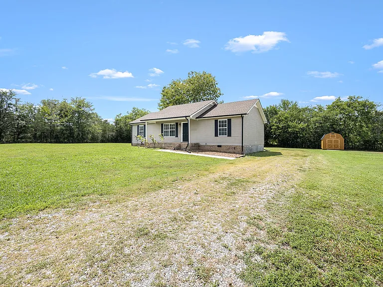 681 Elbethel Rd — Photo 3