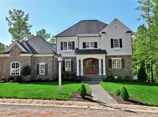 16213 Maple Hall Dr, Midlothian, VA 23113