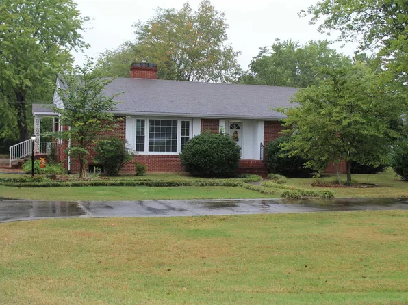 3625 Clinton Rd, Paducah, KY 42001