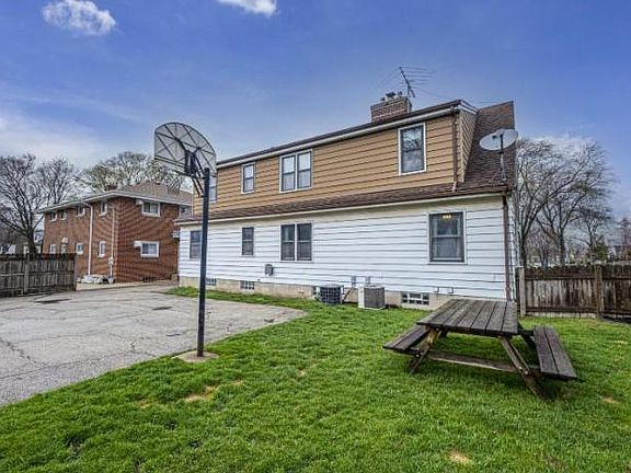 5th image of 1835 E Tripoli Ave