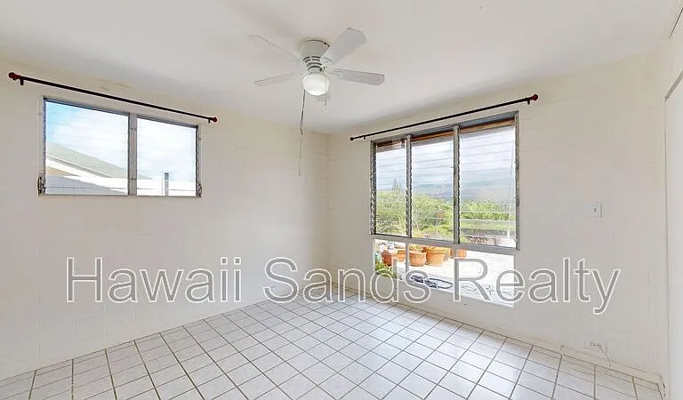 366 Poipu Dr — Photo 12