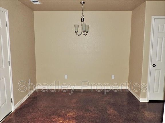 5th image of 1576 Kal Ct