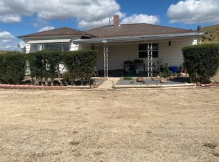 13 Miles Nm Hwy #193, Raton, NM 87740