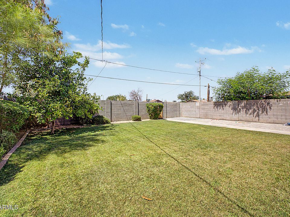 1st image of 2834 W Fillmore Street