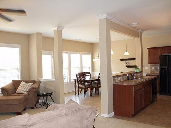 2nd image of 372 Kelli Rose Way