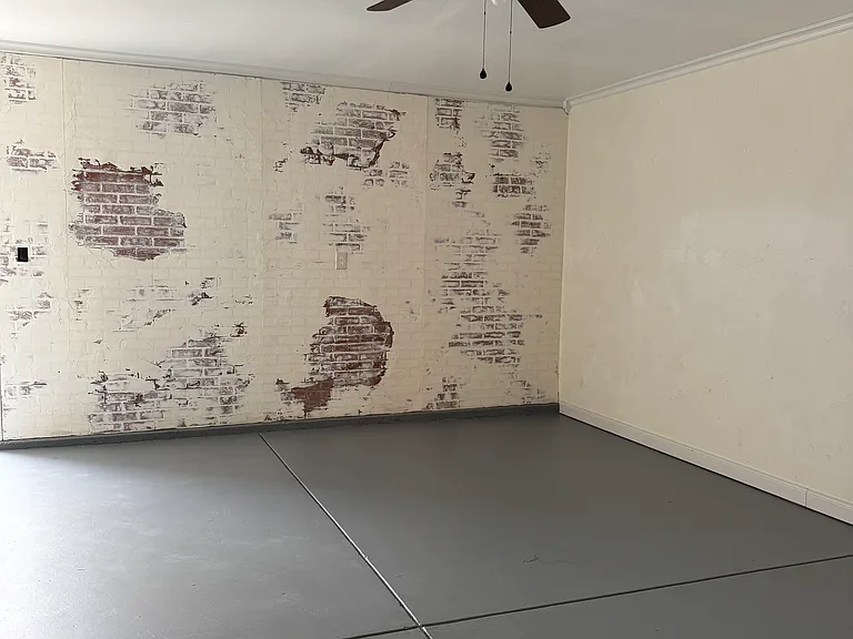 16920 Yvonne Dr — Photo 37