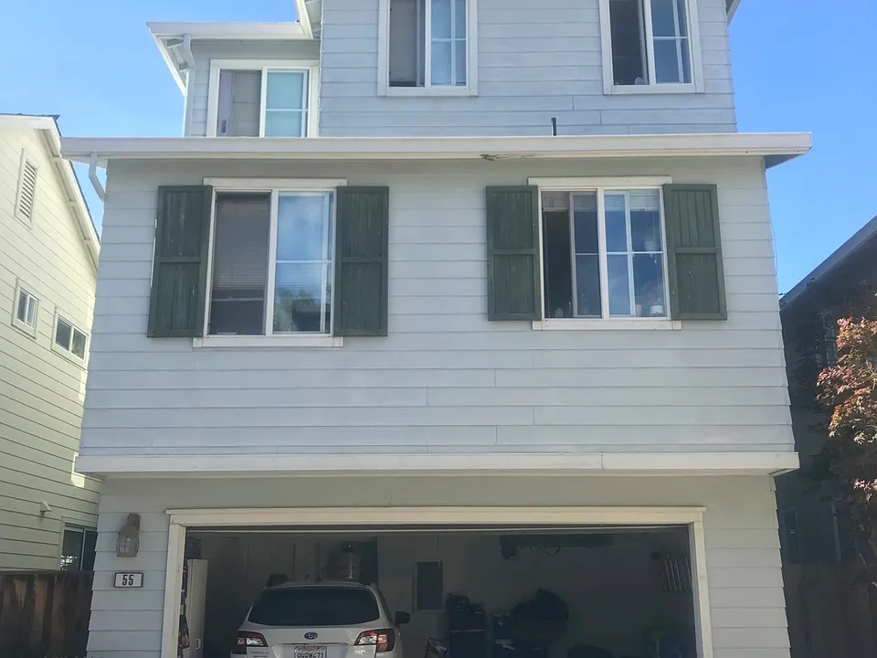 55 Waterford Ct