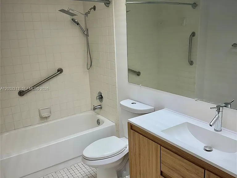 1000 SW 125th Ave #402N — Photo 8