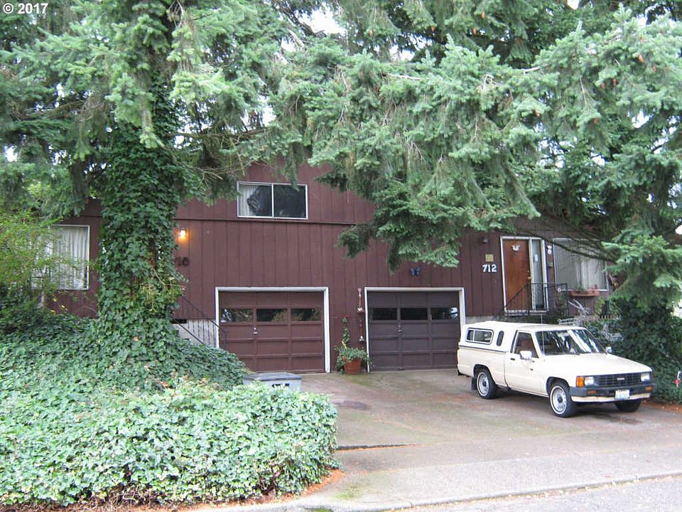 1st image of 710 NE 106th Ave