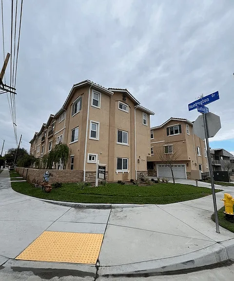 7250 Lotus Ave — Photo 4