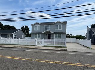 445 Albany Ave, Amityville, NY 11701