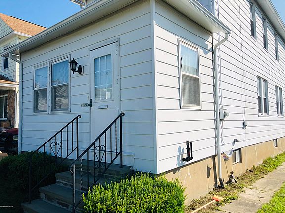 3rd image of 73 Oliver St