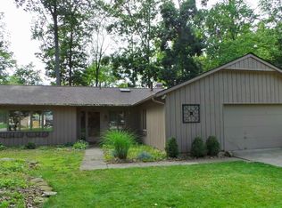 5854 Mills Creek Ln, North Ridgeville, OH 44039