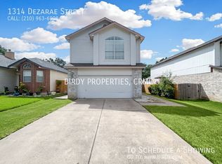 1314 Dezarae St, San Antonio, TX 78253