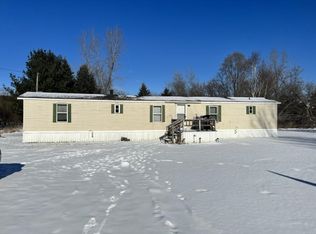 1905 Phelps Lake Rd, Mayville, MI 48744