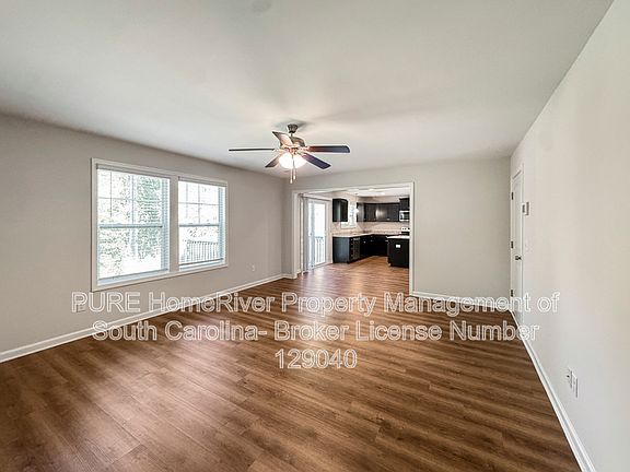 3rd image of 351 Niblick Dr