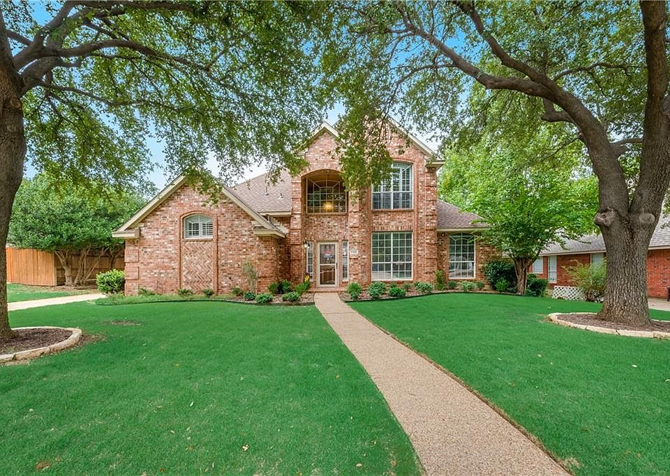 1st image of 645 Meadowcrest Dr