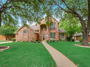 645 Meadowcrest Dr, Highland Village, TX 75077
