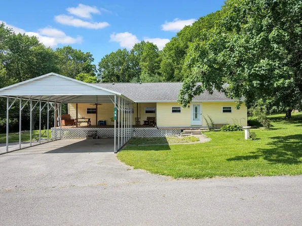 19 Walnut Heights Rd, Bedford, IN 47421