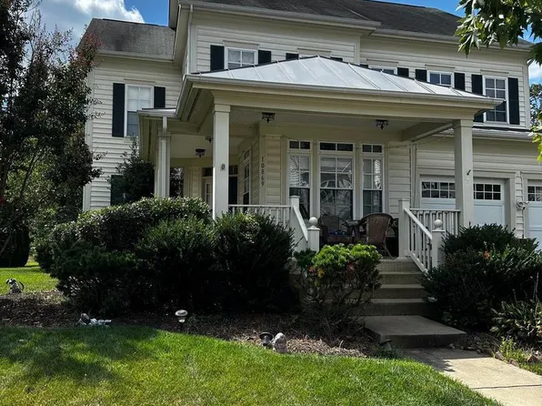 10869 General Kirkland Dr, Bristow, VA 20136