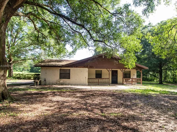 15233 SE 175th St, Weirsdale, FL 32195