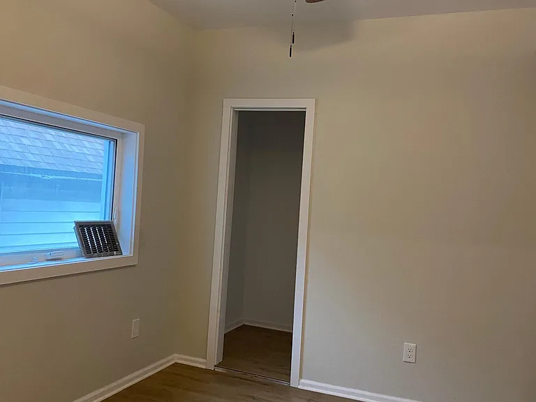 391 Forest Ave #2 — Photo 4