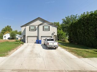 220 W Maple St #A, New Plymouth, ID 83655