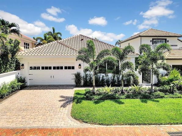 3555 Commodore Cir