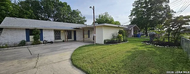 820 Durr Rd — Photo 6