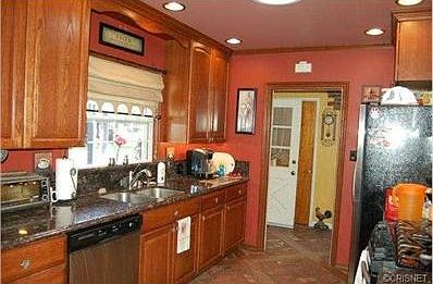 3rd image of 8523 Rubio Ave