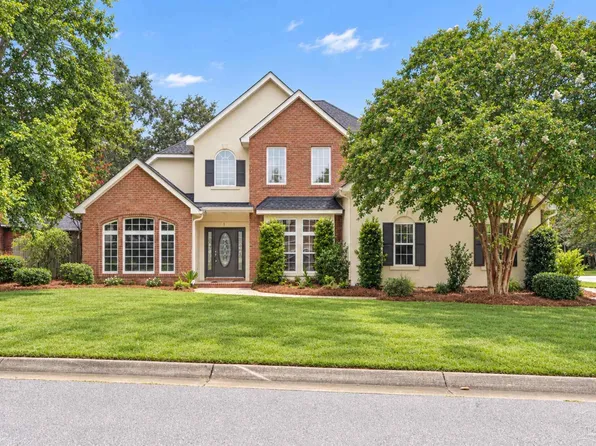 1732 Magnolia Harbor Dr, Navarre, FL 32566