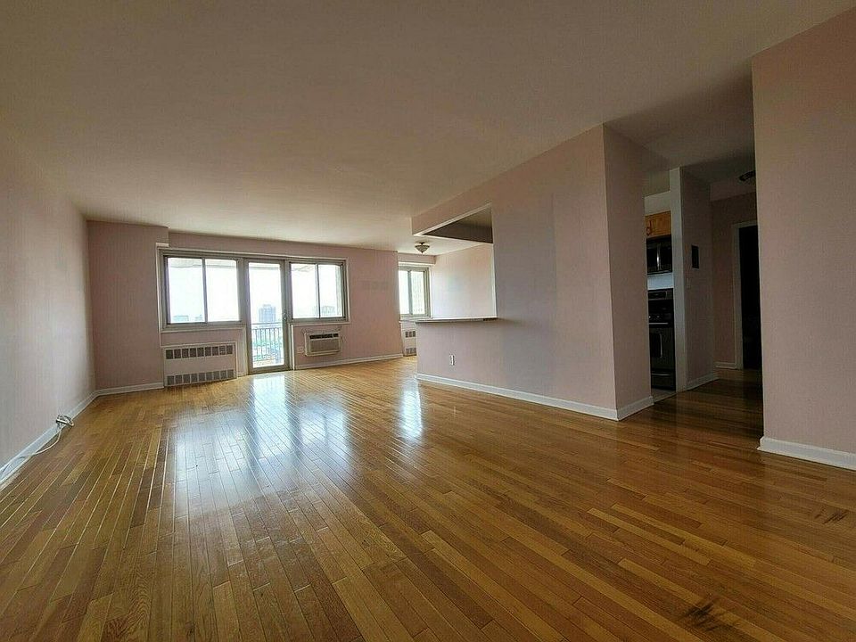 1st image of 70 W 93rd St APT 23D
