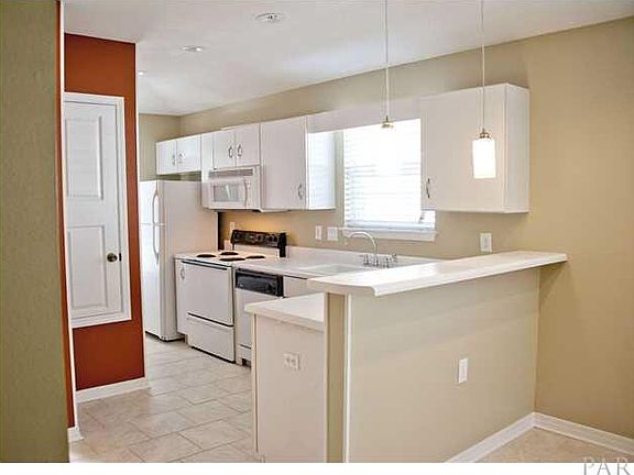 4th image of 2448 Spyglass Cir