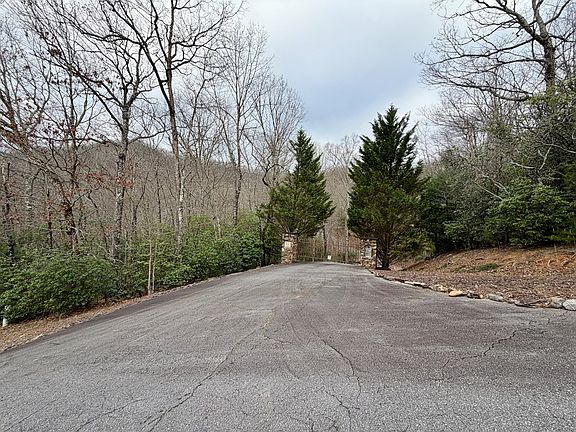 5th image of LOT 13 The Rdgs