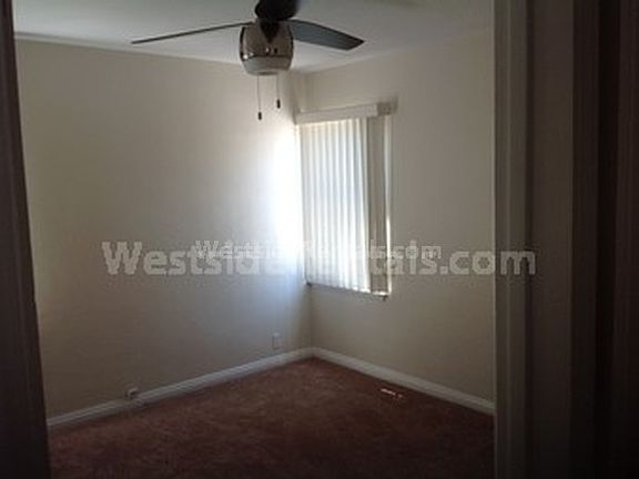 4th image of 15717 Brighton Ave APT C