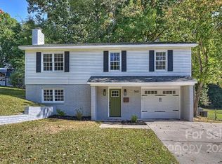 5621 Burleson Dr, Charlotte, NC 28215