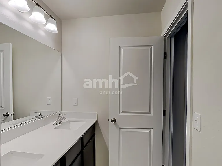 18955 Lipoma Ave E — Photo 18