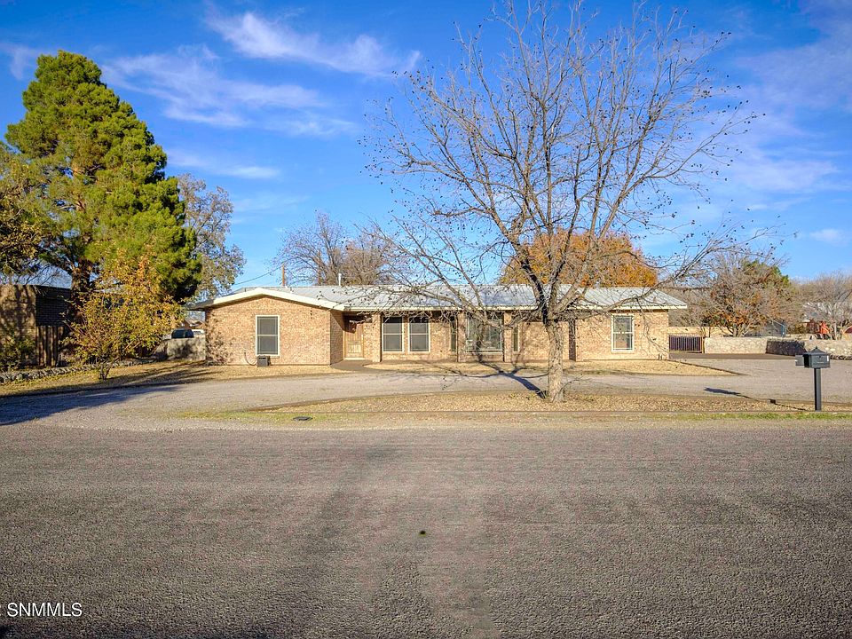 1st image of 2410 Janet Ann Ln