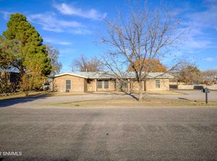 2410 Janet Ann Ln, Las Cruces, NM 88007