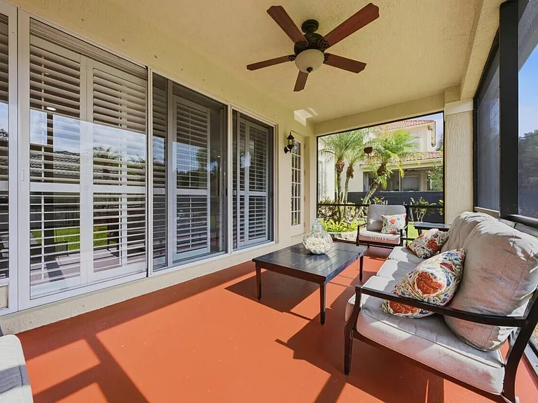 8212 Calterra Dr — Photo 17