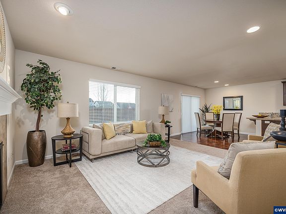 5th image of 2976 Persimmon Way NW